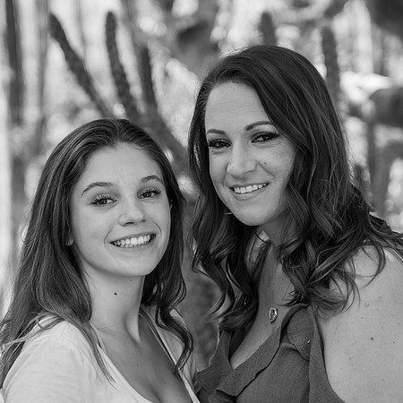 chloe-family-347